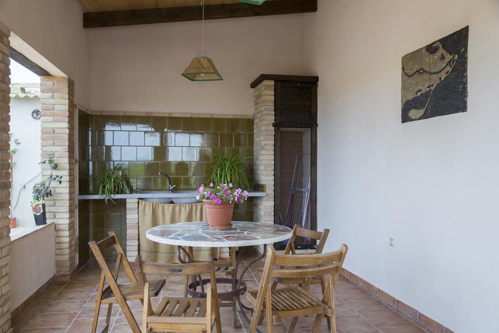 Casa La Tora Casa de hóspedes Deltebre Exterior foto
